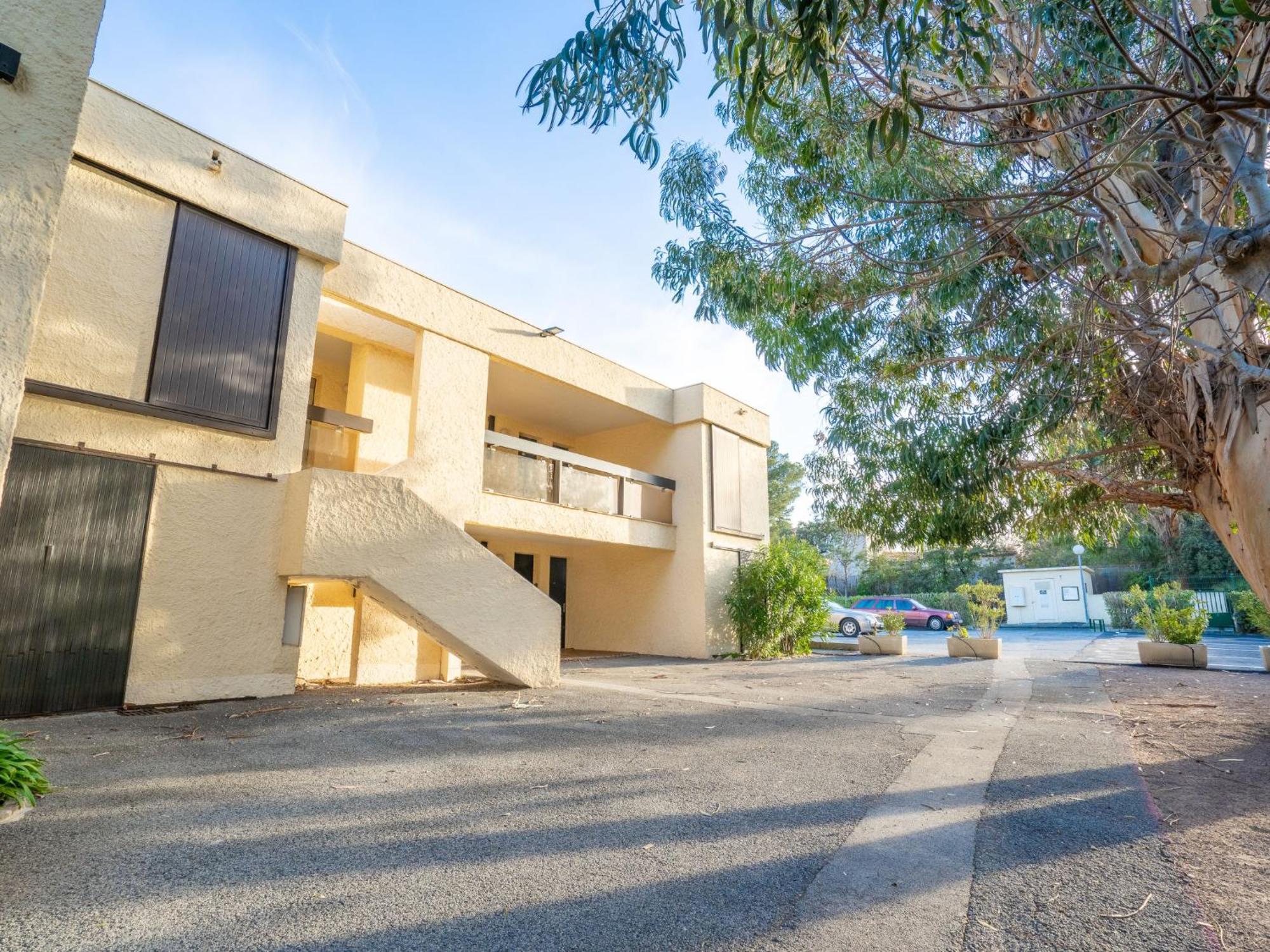 Studio Les Louvans-3 By Interhome Saint Aygulf Exterior photo